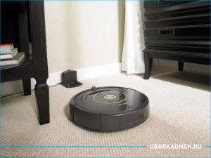 Робот iRobot Roomba в квартире